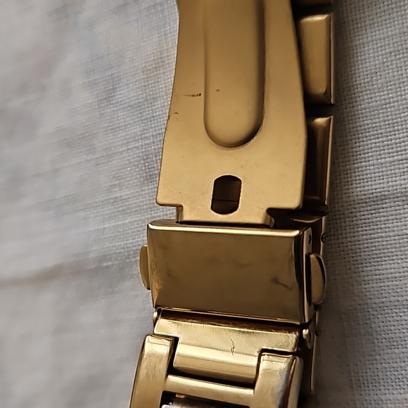 Peugeot Women's Round Crystal Gold Watch With Gold Strap Link Band - Picture 8 of 8